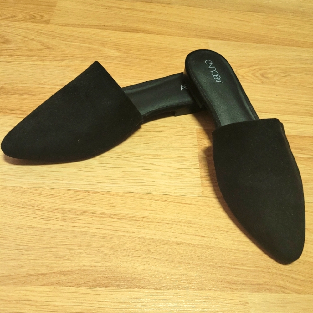 Black Suede Loafer Slides *Never Worn* sz 9